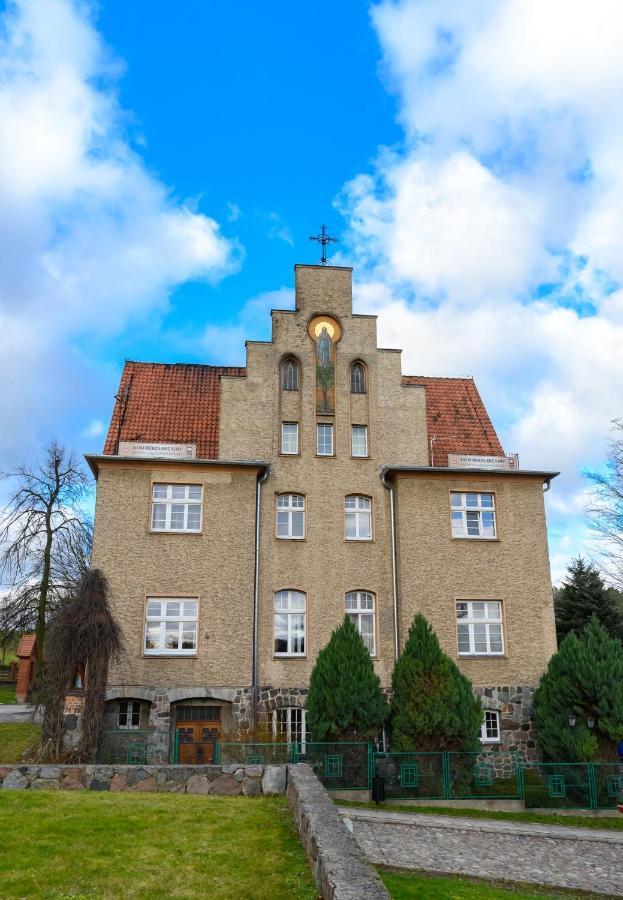 Domus Mariae Gietrzwald旅舍 外观 照片
